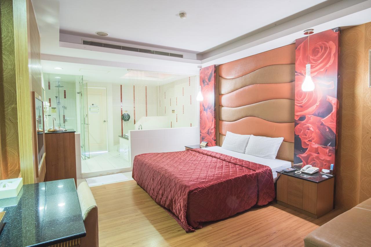 Alexander Motel Гаосюн Экстерьер фото
