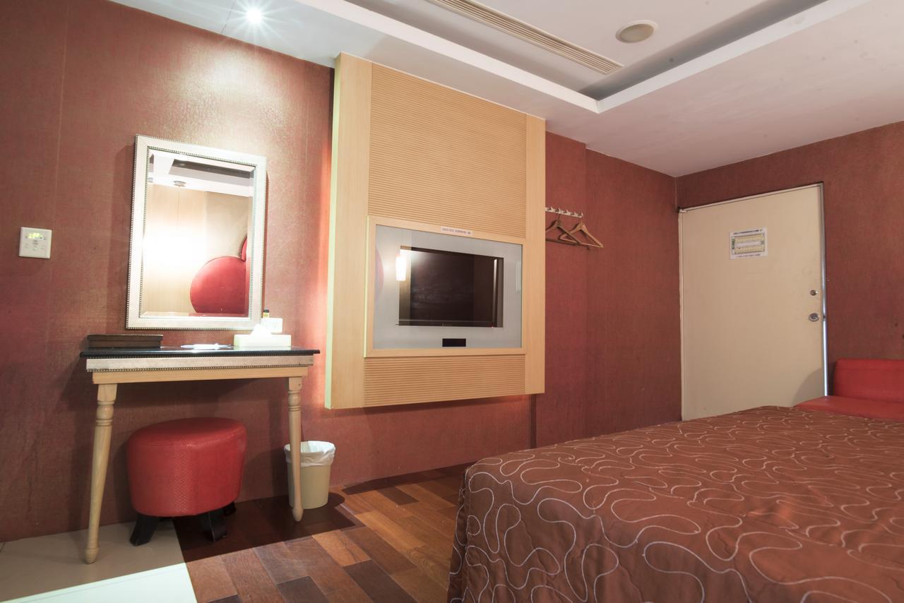 Alexander Motel Гаосюн Экстерьер фото