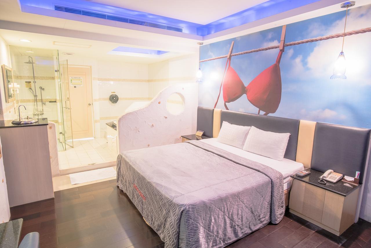 Alexander Motel Гаосюн Экстерьер фото