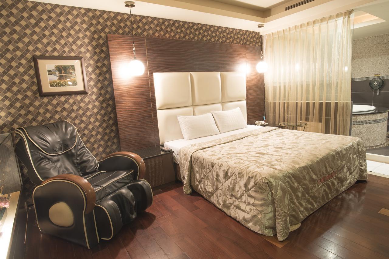 Alexander Motel Гаосюн Экстерьер фото